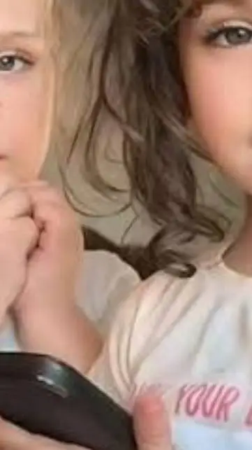 ai character: Maria and cataleya background