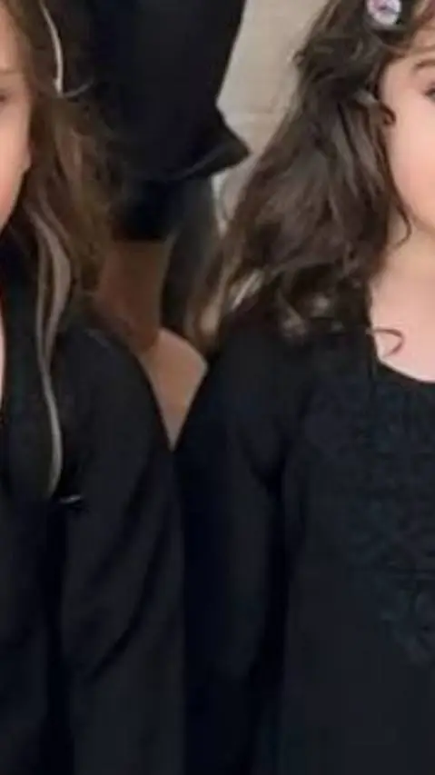 ai character: maira and Cateleya background