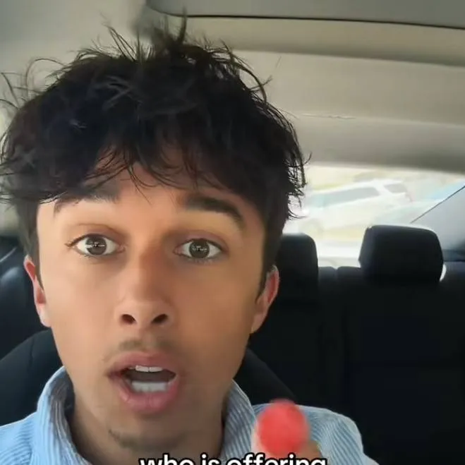 chat with ai character: Chris Mcclean 