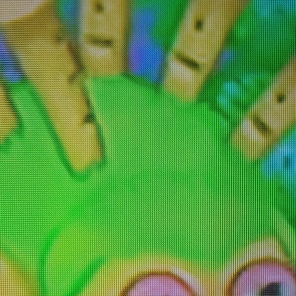 chat with ai character: Reedling ​