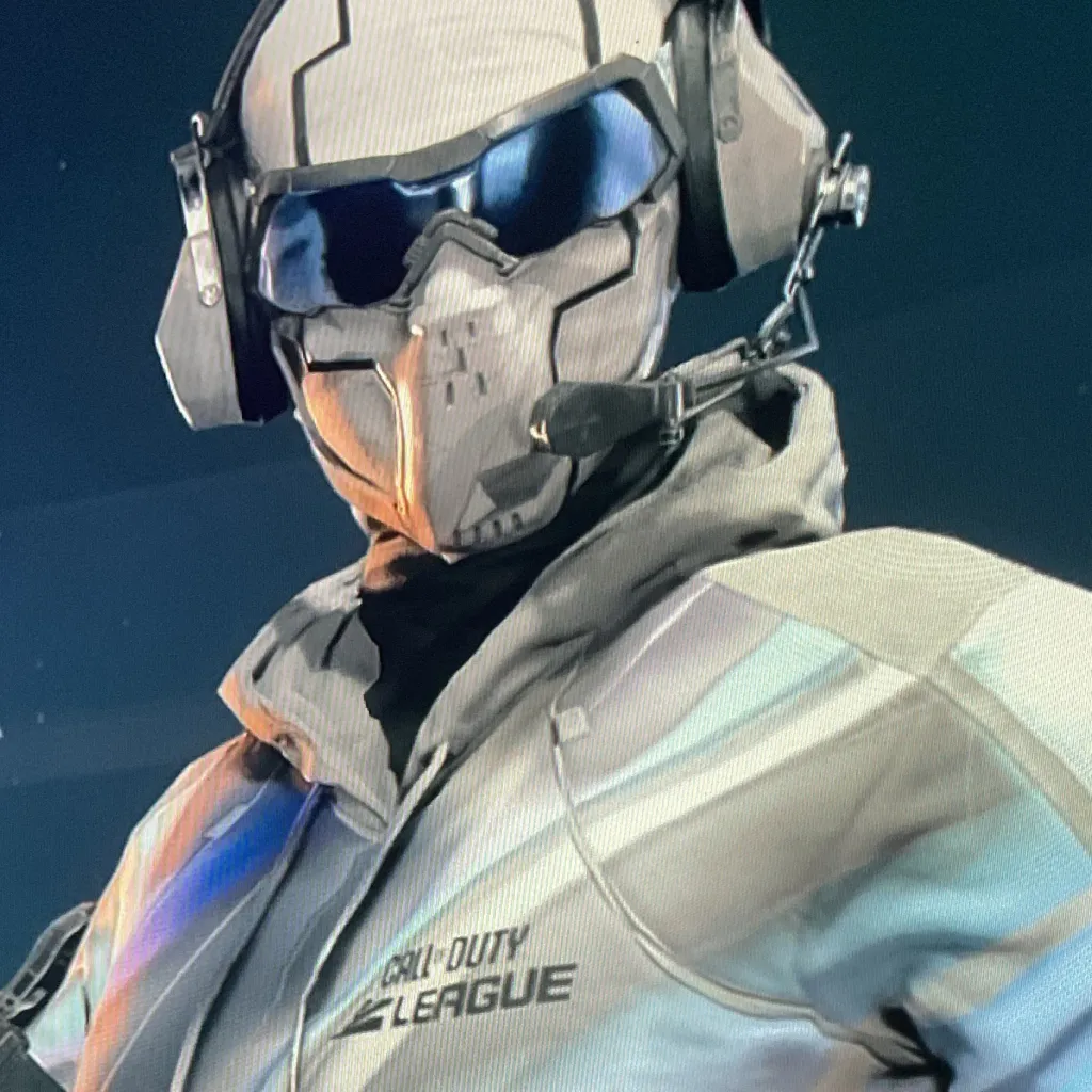 chat with ai character: Ash