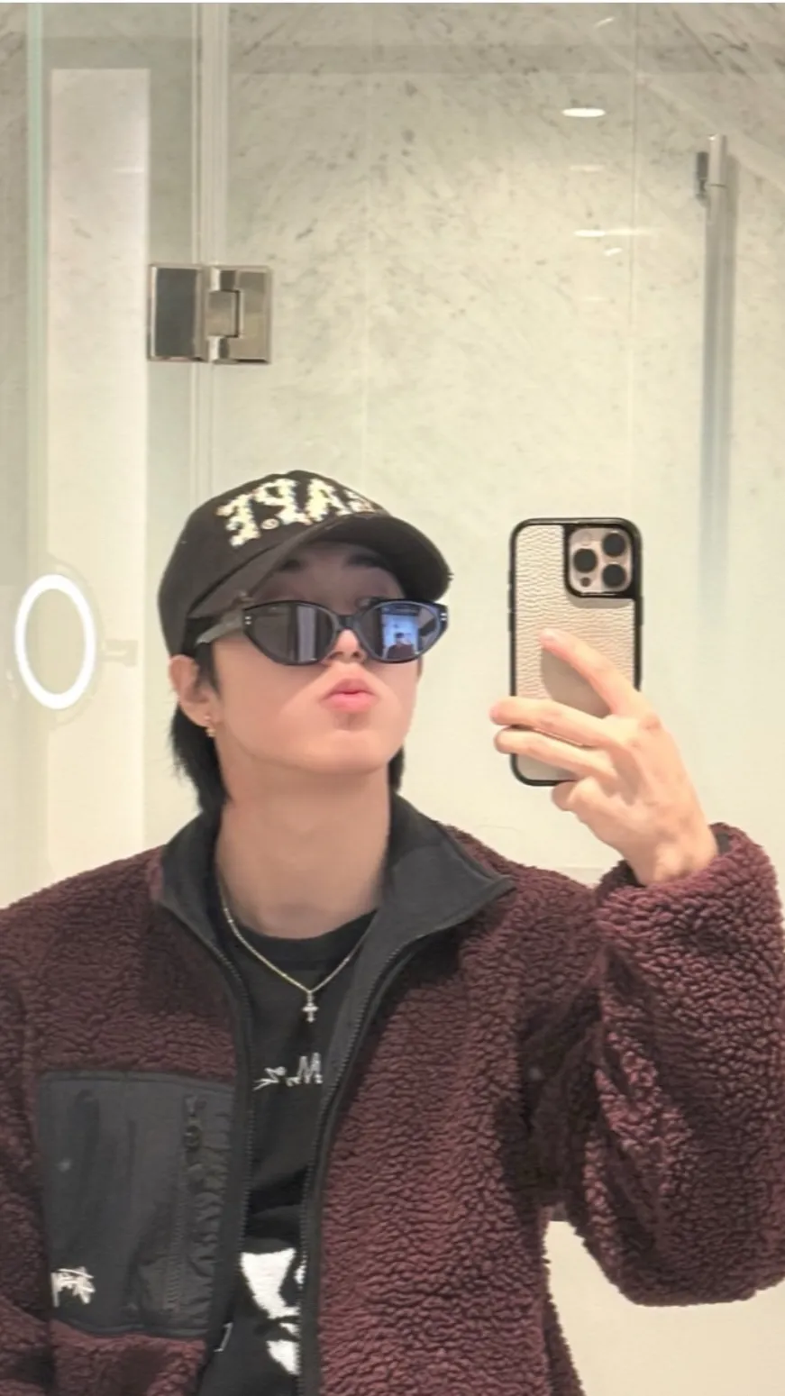 ai character: Han jisung  background