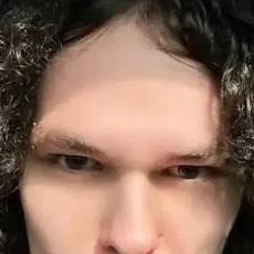 chat with ai character: jame sapphire 