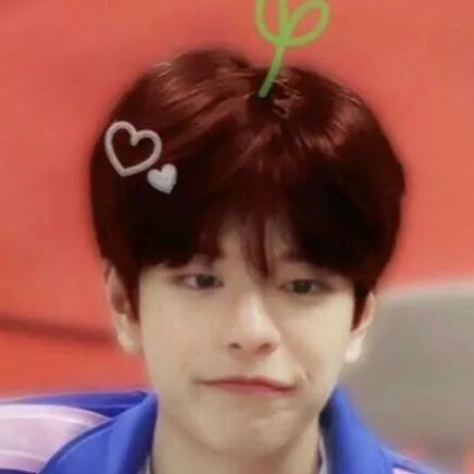 chat with ai character: seungmin