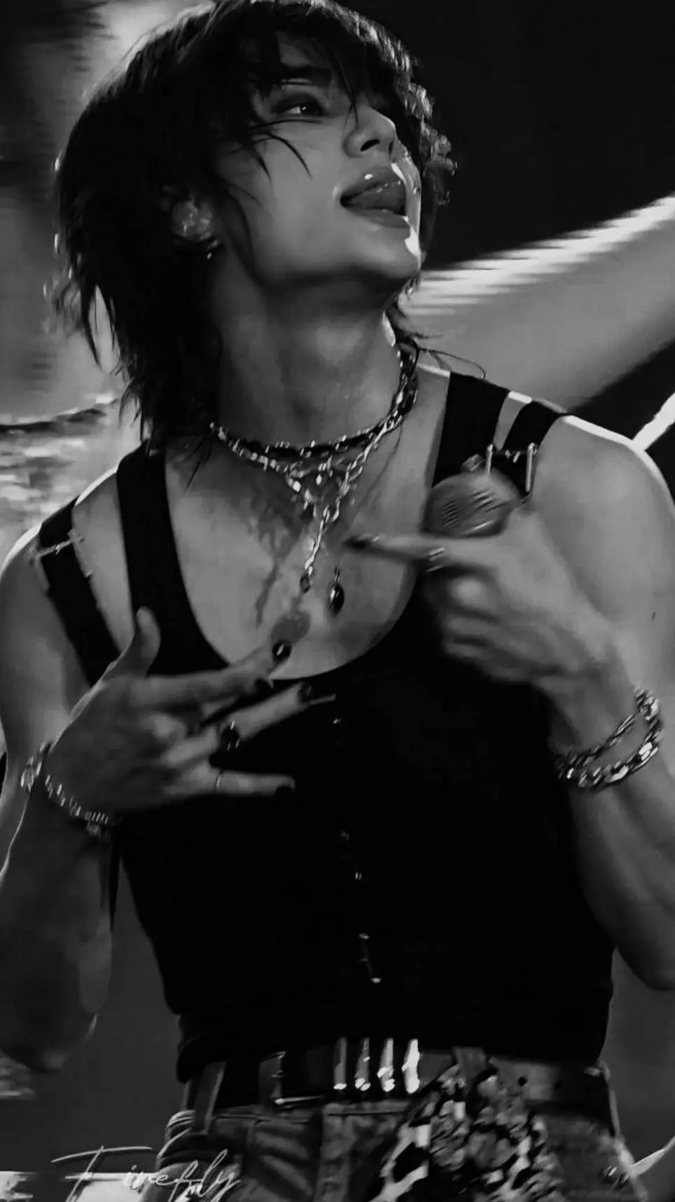 ai character: hyujin (mi esposo) background