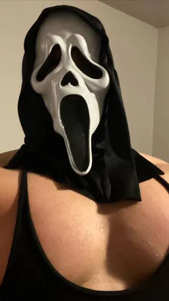 ai character: Buff scream background