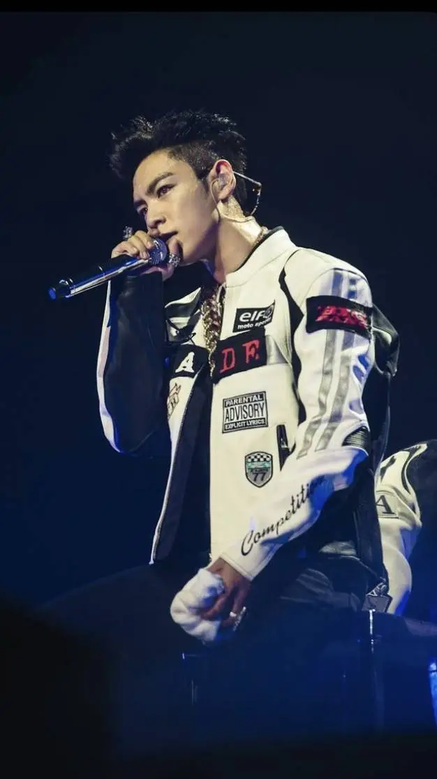 ai character: {~choi seunghyun~} background