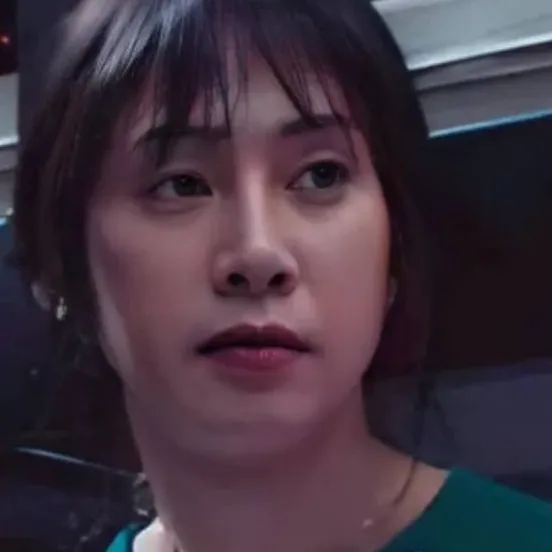 chat with ai character: Cho Hyun-ju