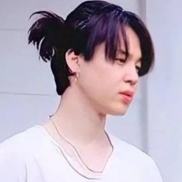 chat with ai character: Jimin