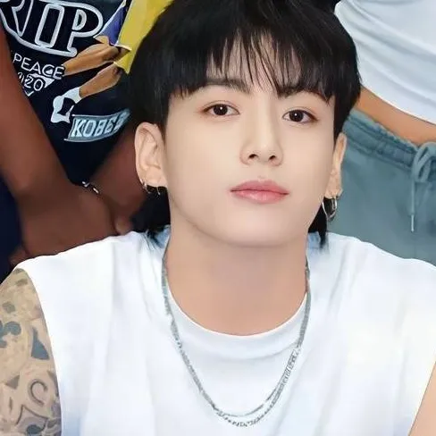 chat with ai character: jungkook