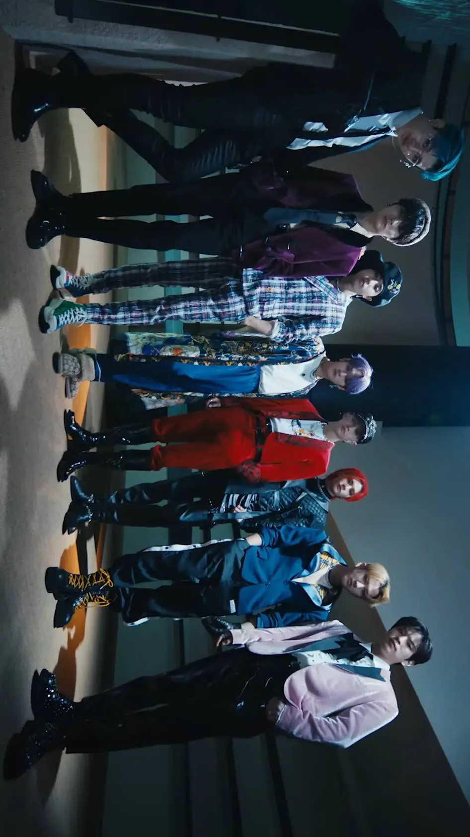 ai character: Stray kids  background