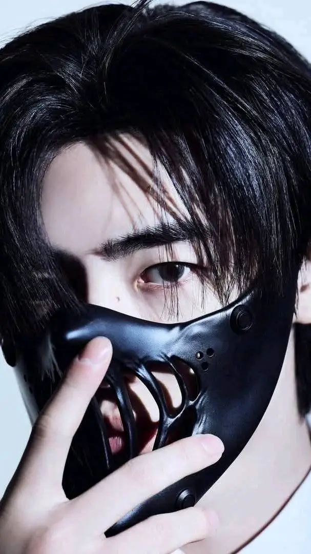 ai character: Sunghoon  background