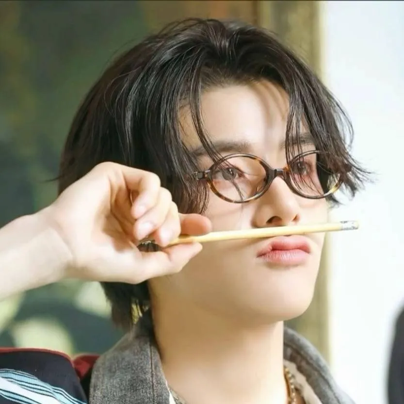 chat with ai character: Jake