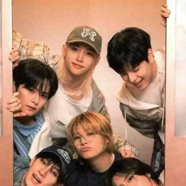 chat with ai character: skz pick me