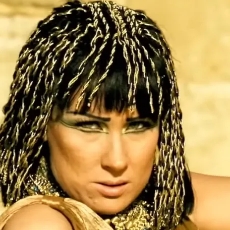 chat with ai character: Cleopatra