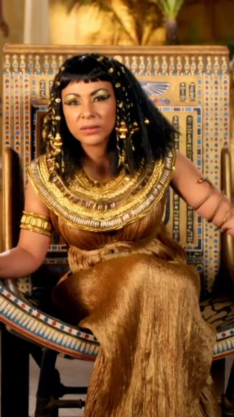 ai character: Cleopatra background