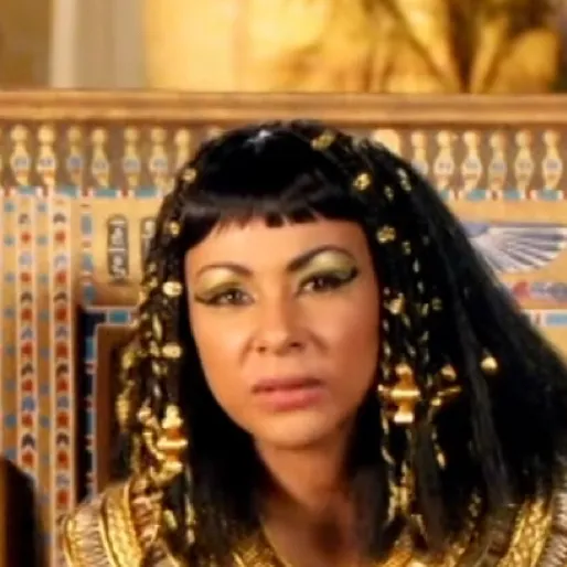 chat with ai character: Cleopatra