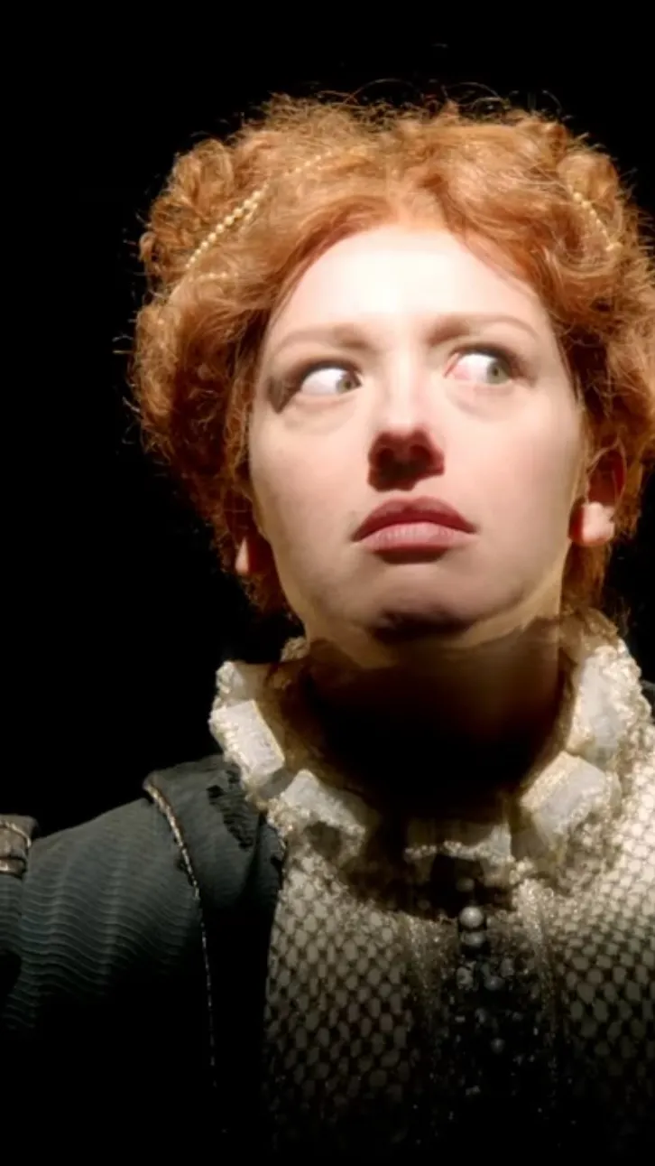 ai character: Queen Mary background