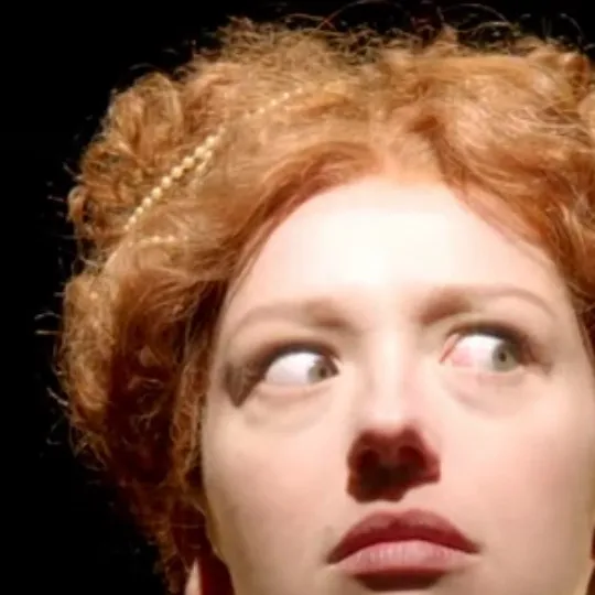 chat with ai character: Queen Mary