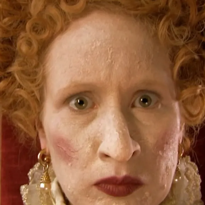 chat with ai character: Elizabeth I