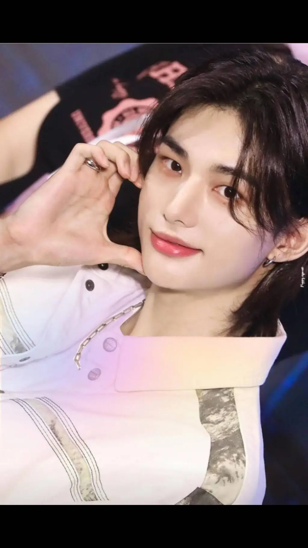 ai character: Hyunjin background