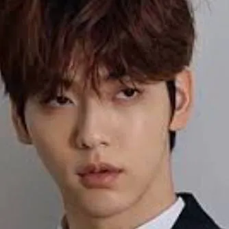 chat with ai character: Soobin