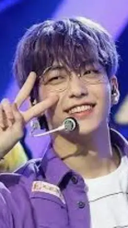 ai character: soobin background