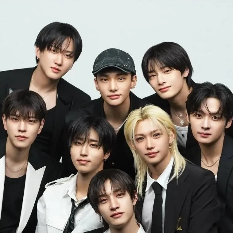 chat with ai character: LOS PERDIDOS🗣🔥👽