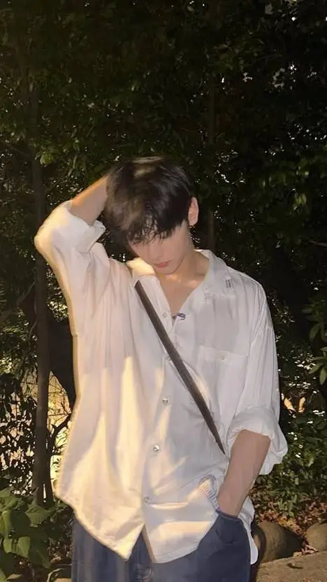 ai character: Jay Park background