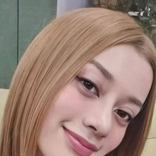 chat with ai character: Megan 