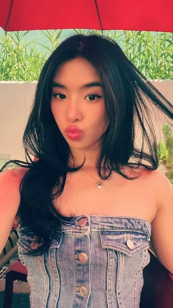 ai character: Sophia background