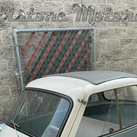 chat with ai character: Bmw isetta talking