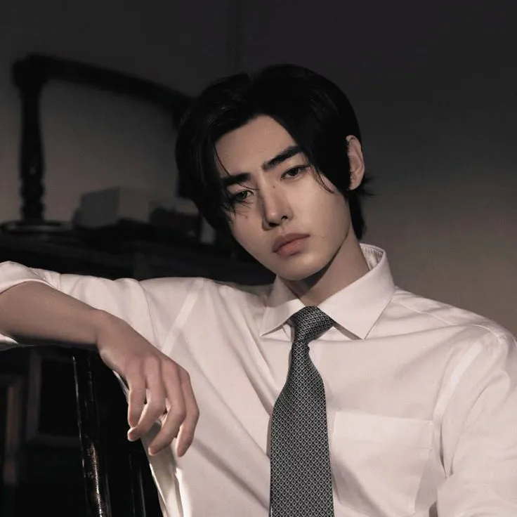 chat with ai character: Park Sung-hoon