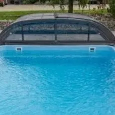 chat with ai character: Countryhumansbasen