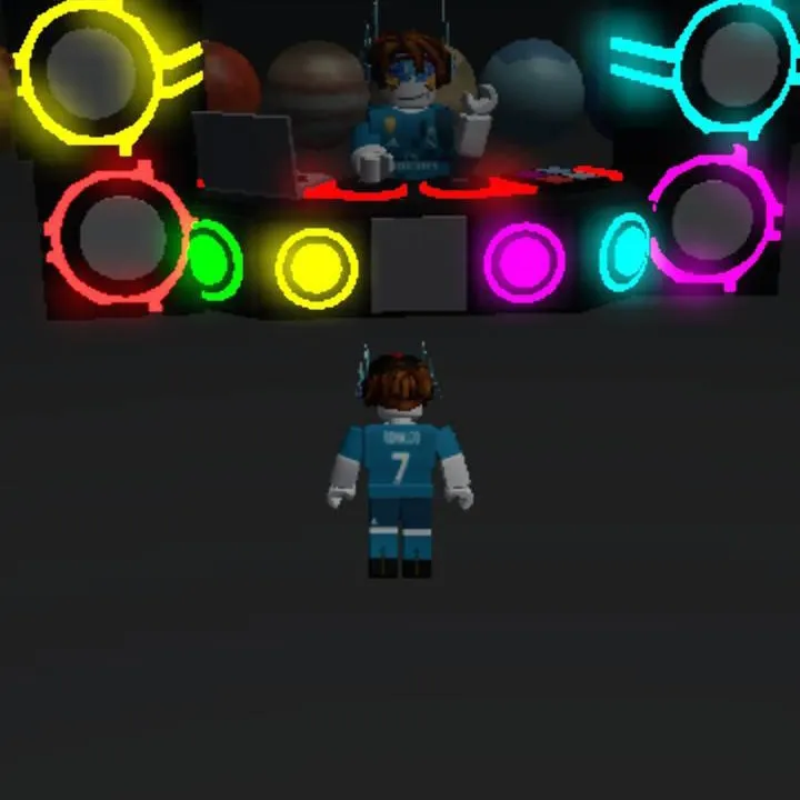 chat with ai character: dj nikytuti 
