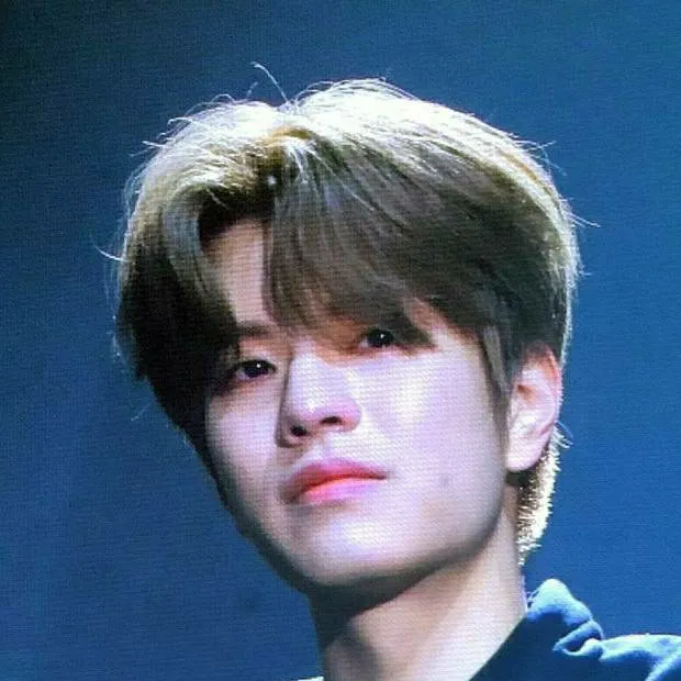 chat with ai character: Seungmin 