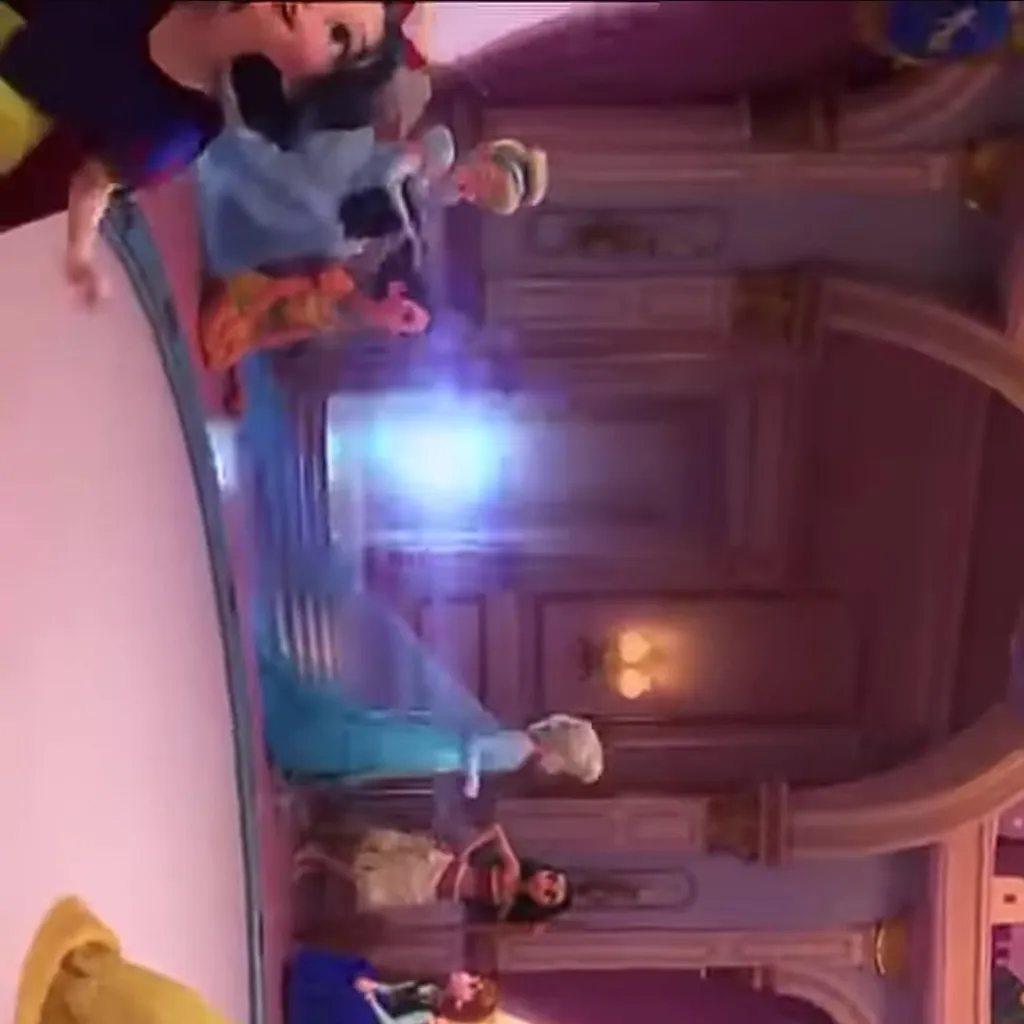 chat with ai character: princesas  Disney 