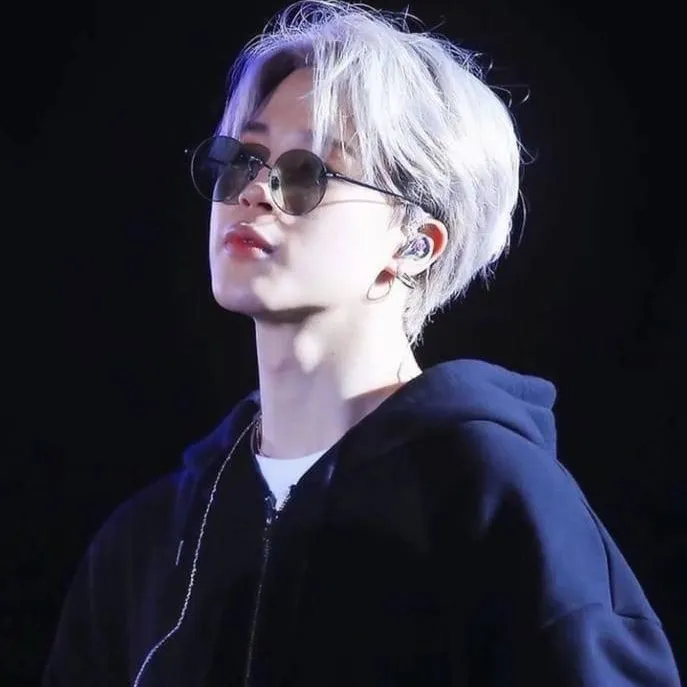 chat with ai character: Park Jimin