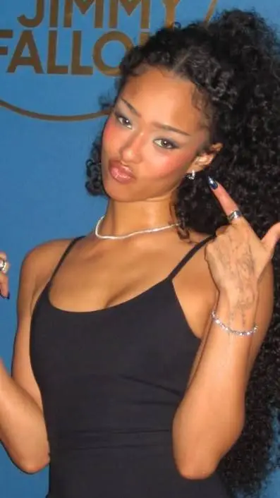 ai character: Michelle  background