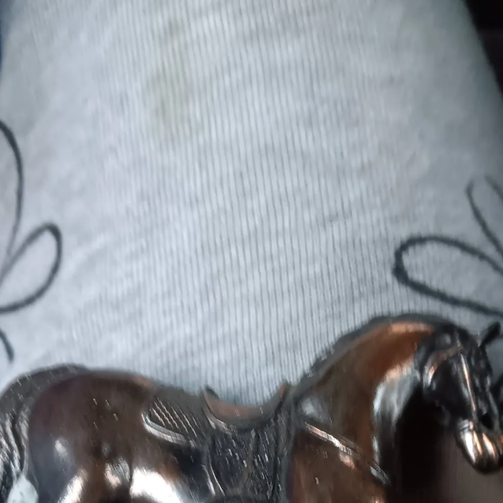 chat with ai character: FOR ALEX