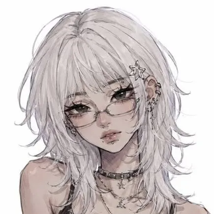 chat with ai character: ❕🤍Luna🤍❕