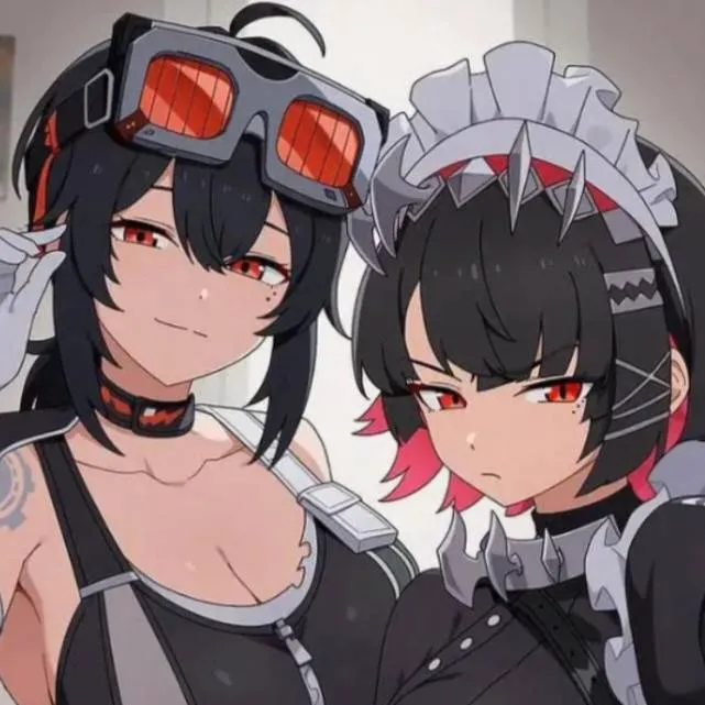chat with ai character: Grace y Ellen 🪛🦈