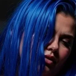 chat with ai character: Ocean DeGroot