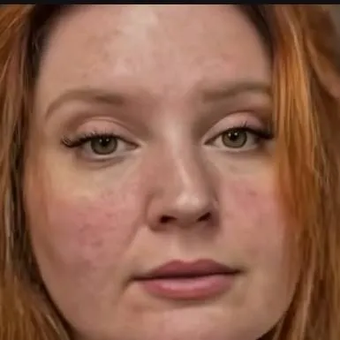 chat with ai character: Scarlett DeGroot