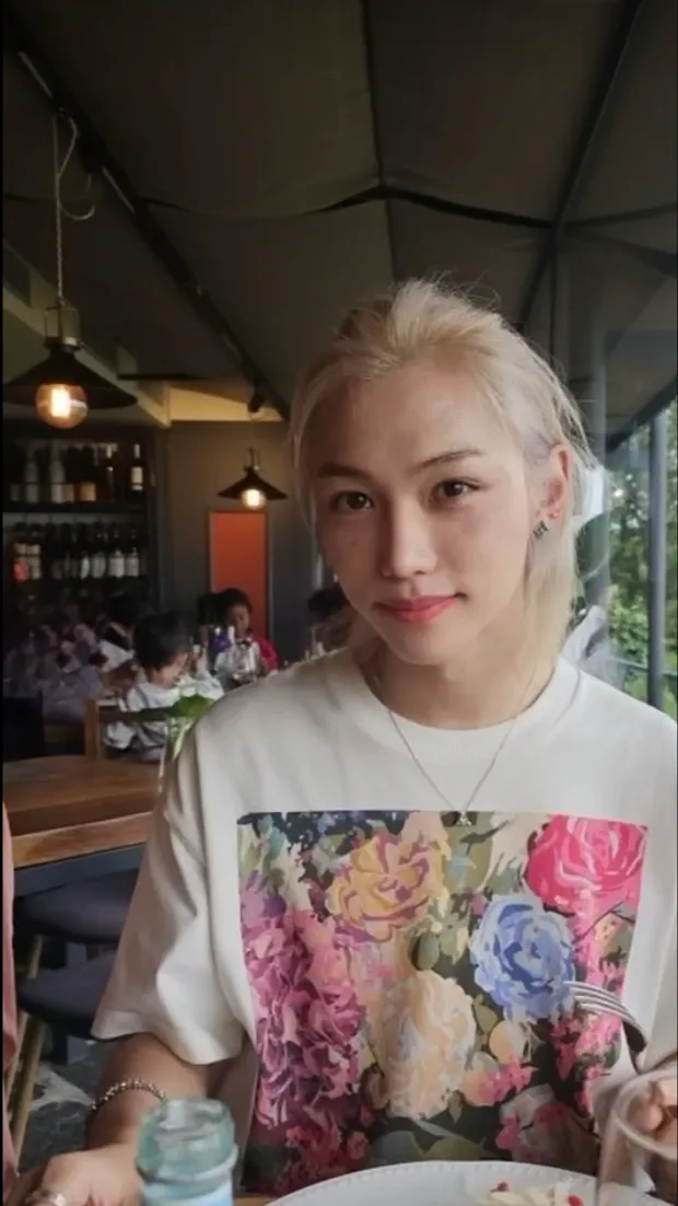 ai character: Felix background