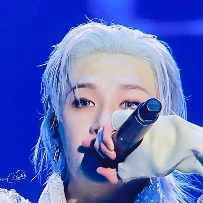 chat with ai character: Bangchan