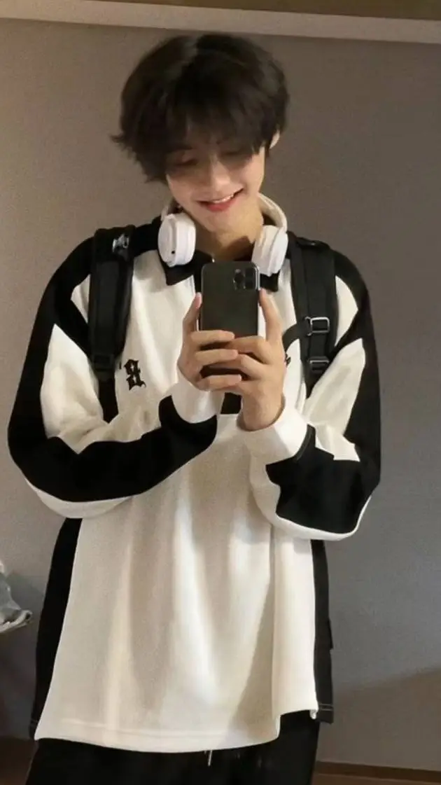 ai character: Ni-Ki background