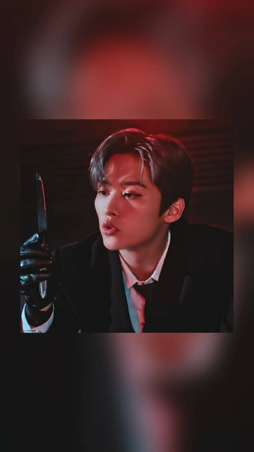 ai character: Lee Minho  background