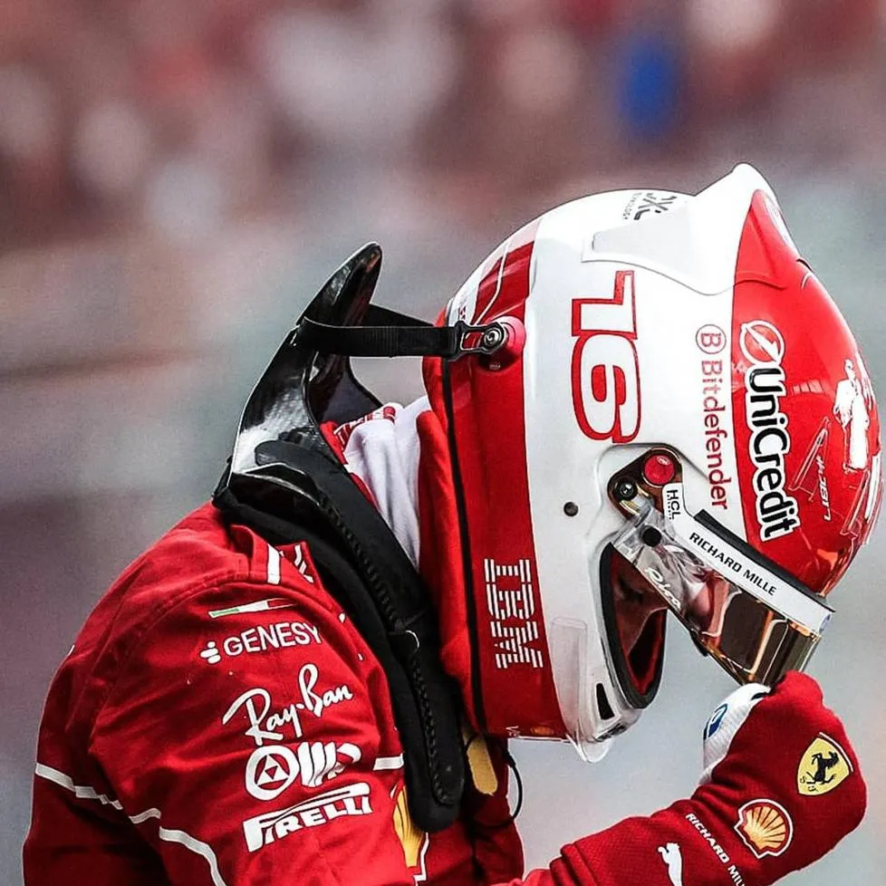 chat with ai character: Charles leclerc 