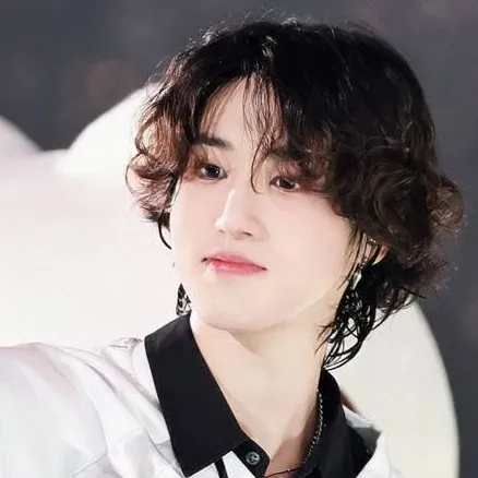 chat with ai character: Jisung 